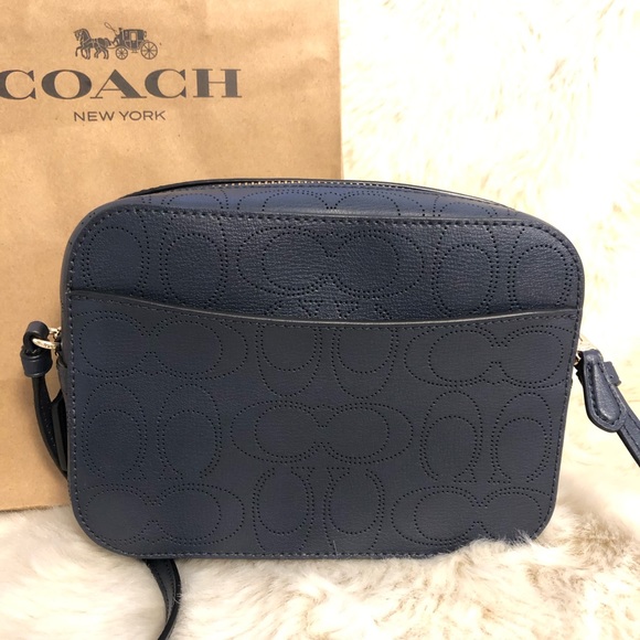 Coach sling in Navy Blue - Picture 3 of 7